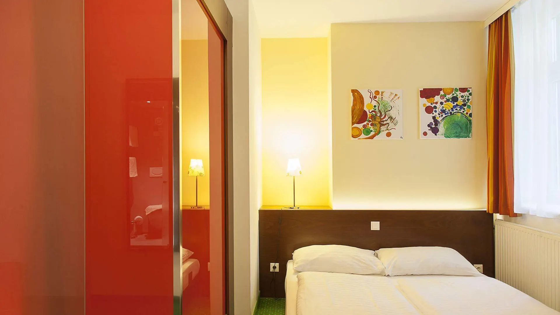ウィーン ペンション シュタッドハレ Bed & Breakfast 2*,