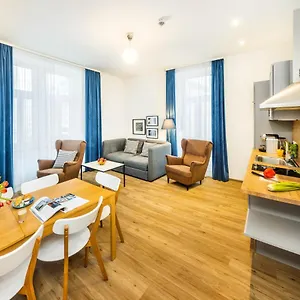 Jimmy's Emerald Hotel apartamentowy