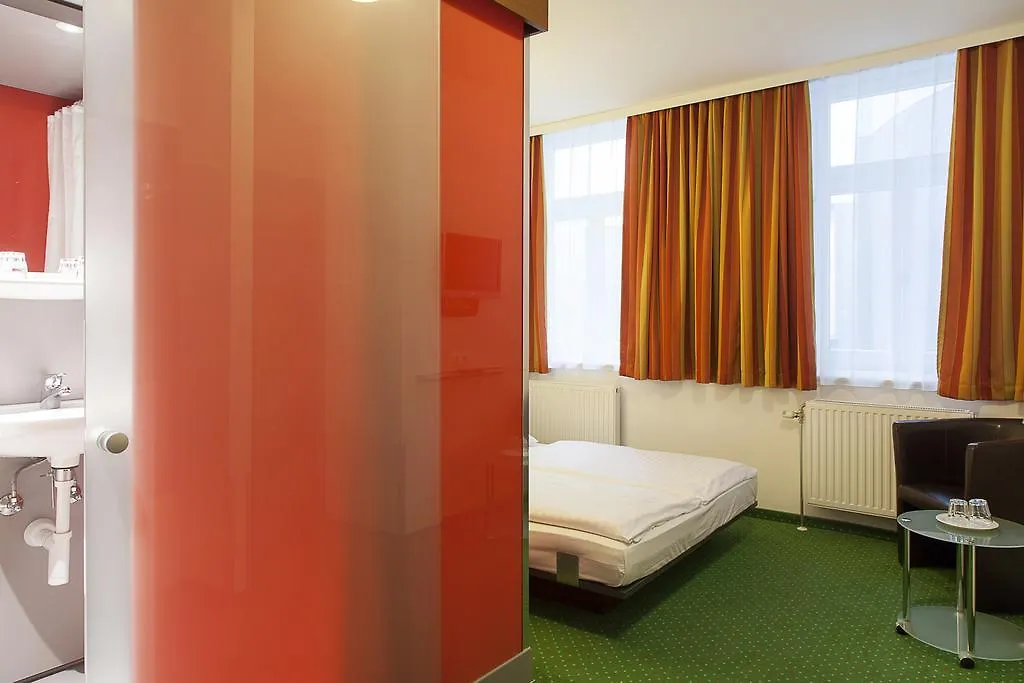 Pension Stadthalle Wien