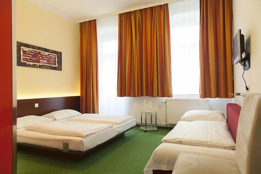 Pension Stadthalle Wien Østrig