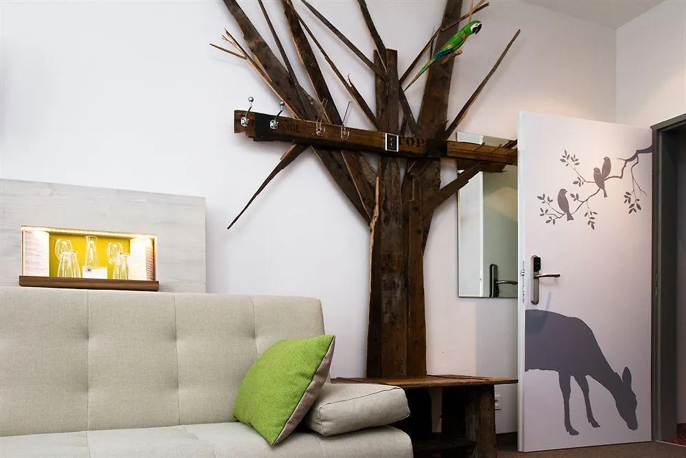Pension Stadthalle Wien Bed & Breakfast