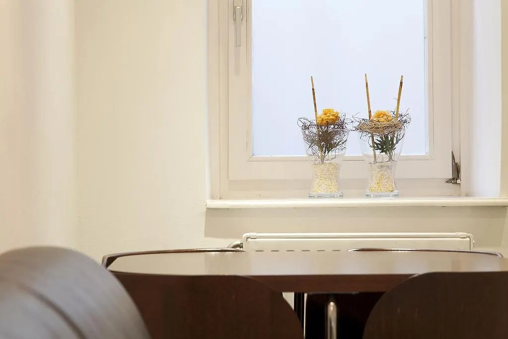 Pension Stadthalle Wien Bed & Breakfast