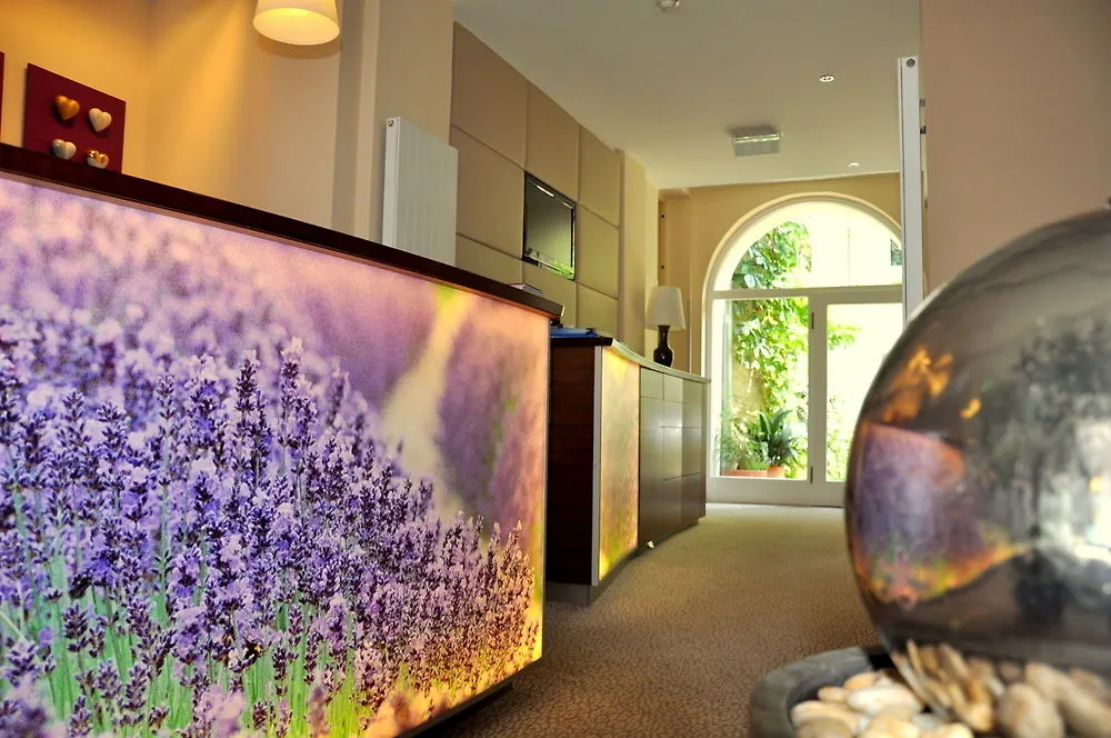 ** Bed & Breakfast Pension Stadthalle Vídeň Rakousko
